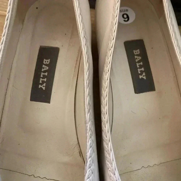 Bally Vintage Ivy Cream Point Toe Heels Shoes - Picture 10 of 12